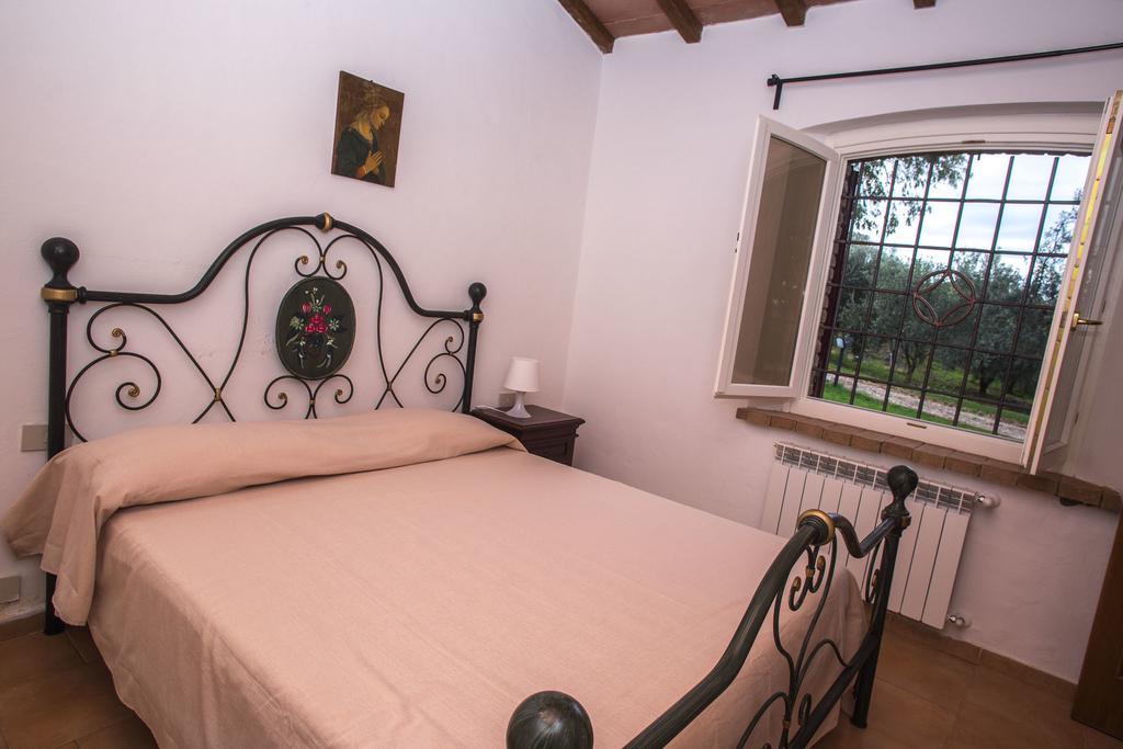 Agriturismo Podere Valdo ガヴォッラーノ エクステリア 写真