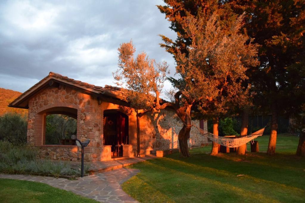 Agriturismo Podere Valdo ガヴォッラーノ エクステリア 写真